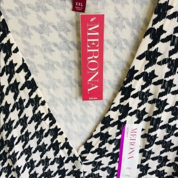 Sweater - Picture 2 of 10